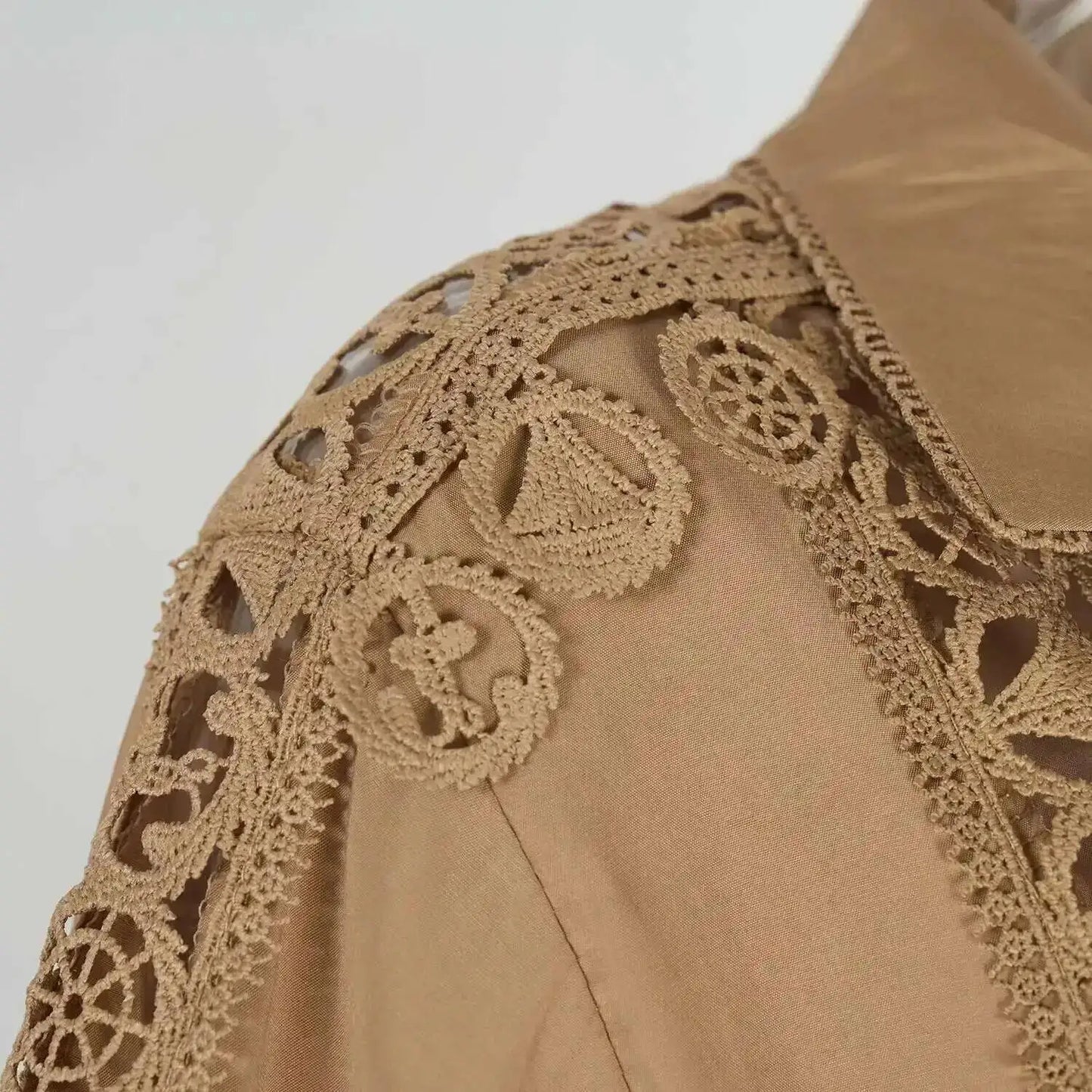 Luxury Long Maxi Dresses Shirt Women 2025 Summer Holiday Lace Embroidery Cotton Loose Big Size Hollow Out Wedding Dress White