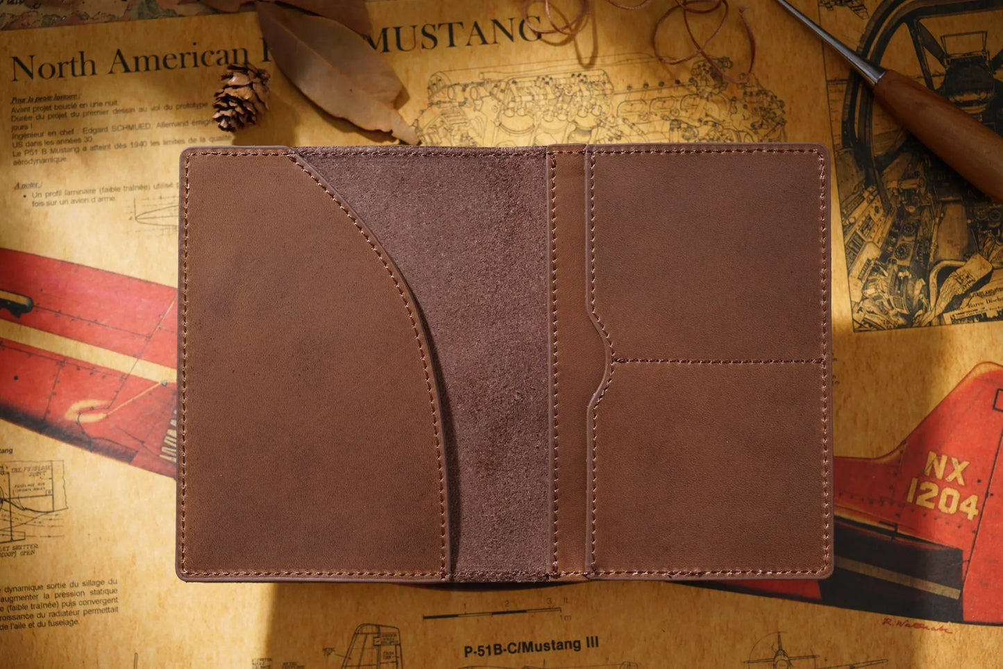 Leather Passport Holder for Travel Essentials, Slim Passport Cover Case Travel Wallet Bifold Credit Card Bag for Women Men