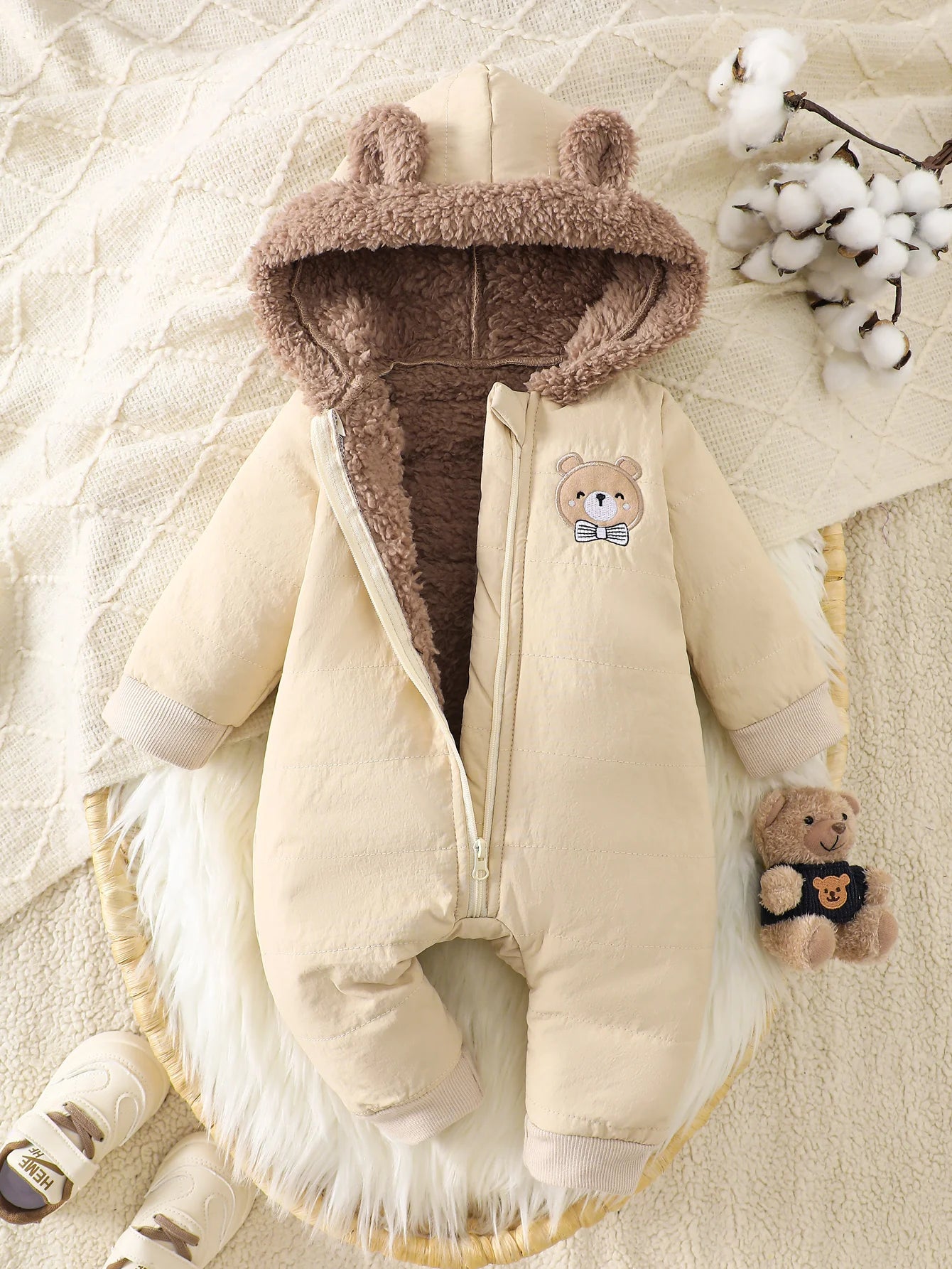 IURNXB Newborn Baby Fleece Romper Clothes Long Sleeve Hooded Onesie Thicken Jumpsuit Infant Costumes Warm Homewear Outfits 1-18M