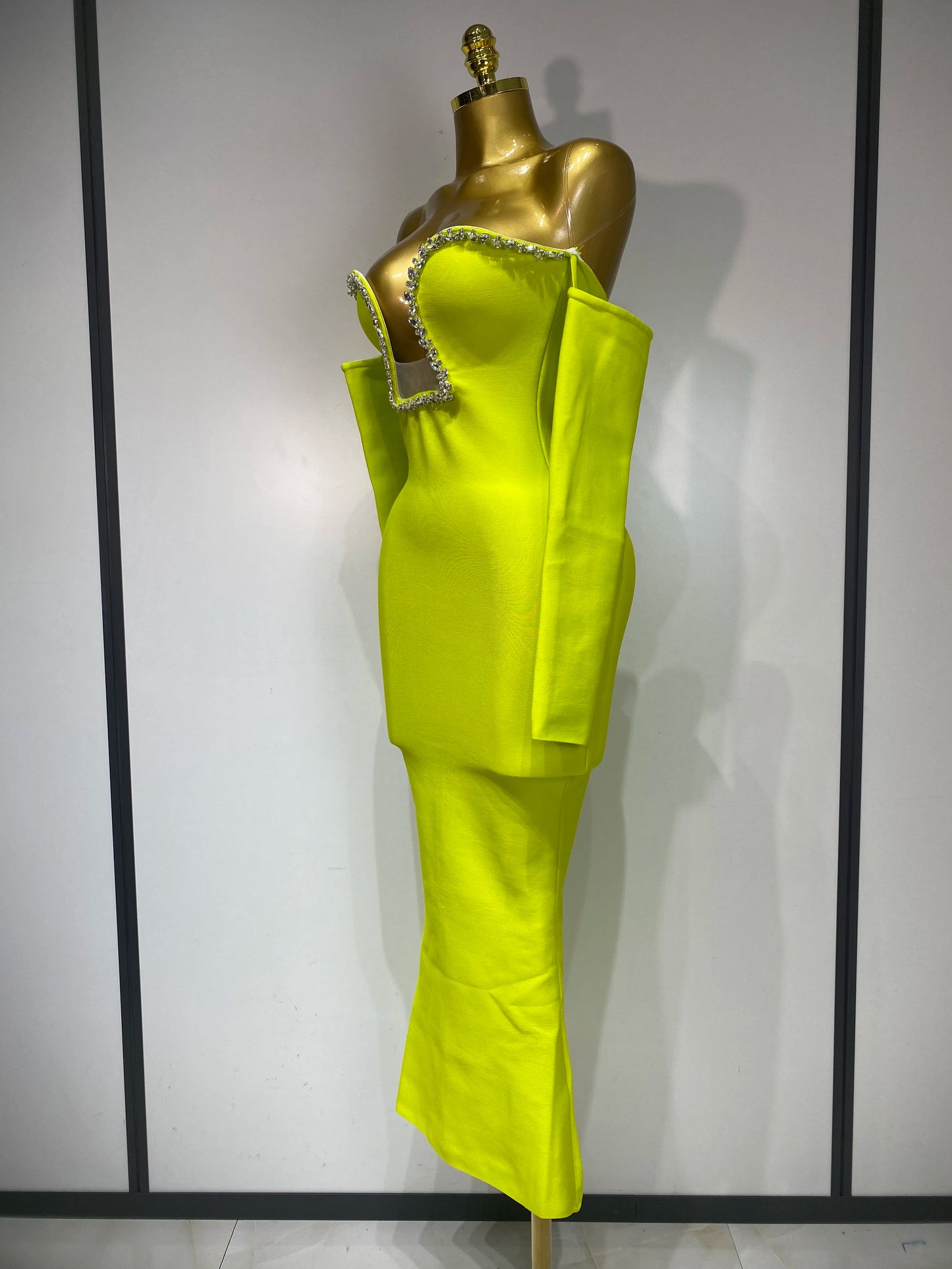 WomenSexy Off Shoulder Luxury Diamonds Long Bodycon Bandage Dress 2025 Celebrity Elegant Prom Gown Birthday Club Cocktail Dress