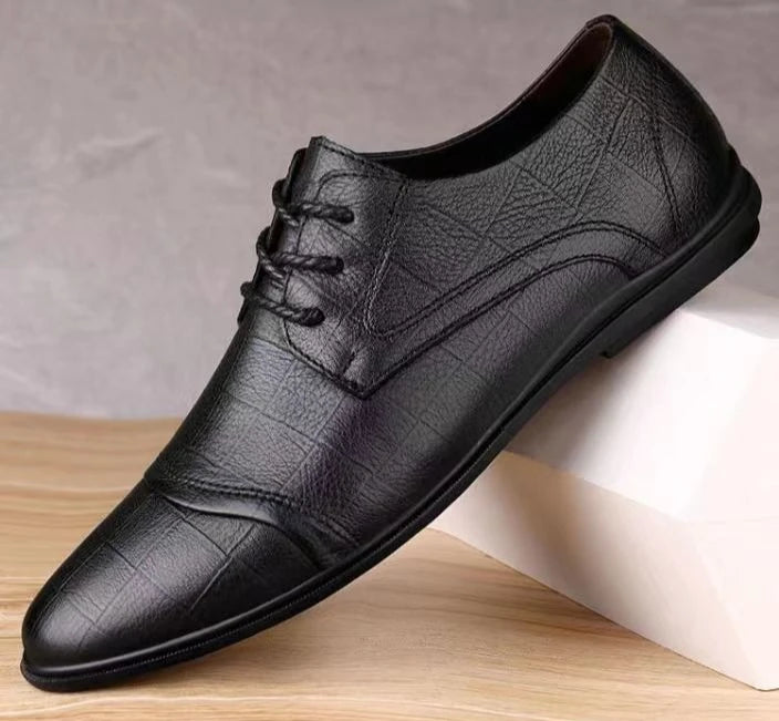 Pointed Toe Black Soft Men's Leather Shoes Comfortable Low Price Summer Male Casual Shoe Retro Elegant Designer Social Footwear
