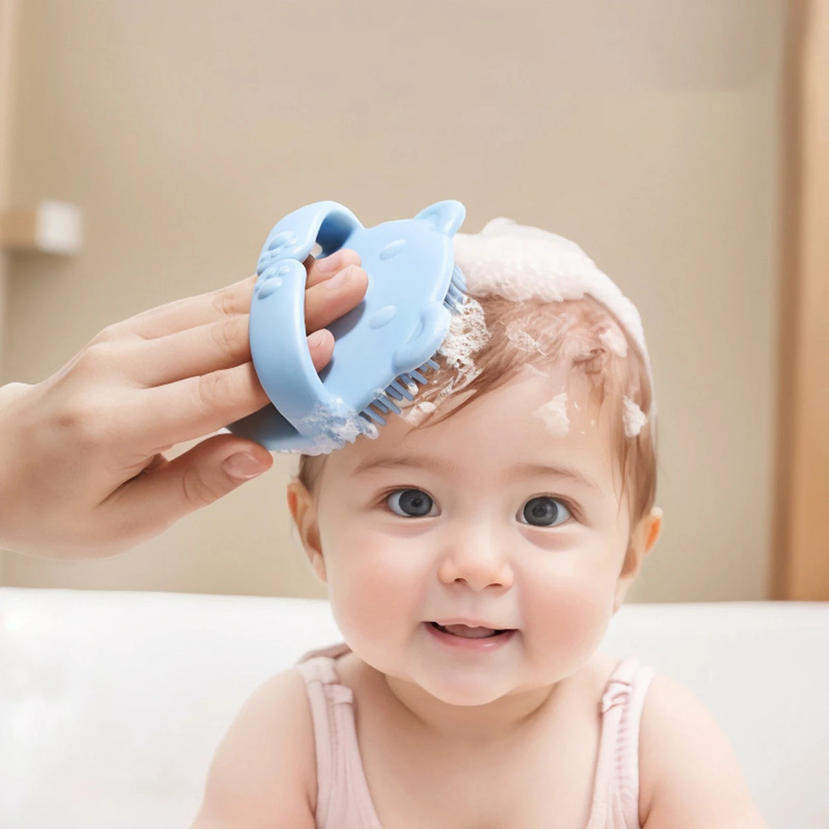 Baby Hair Brush Soft Hair Scalp Massager For Kids Gentle Bathing Shower Head Scrubber Cute Bear Design