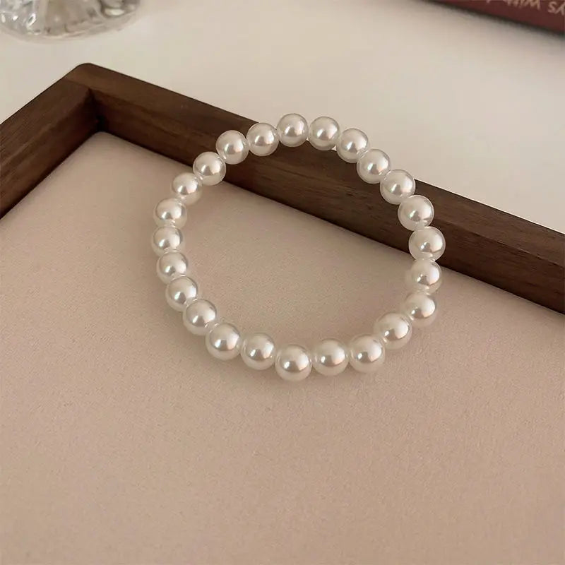 Elegant White Faux Pearls Beaded Bracelets for Women Adjustable Elastic Rope Bracelet French Luxury Hands Jewelry Accessories