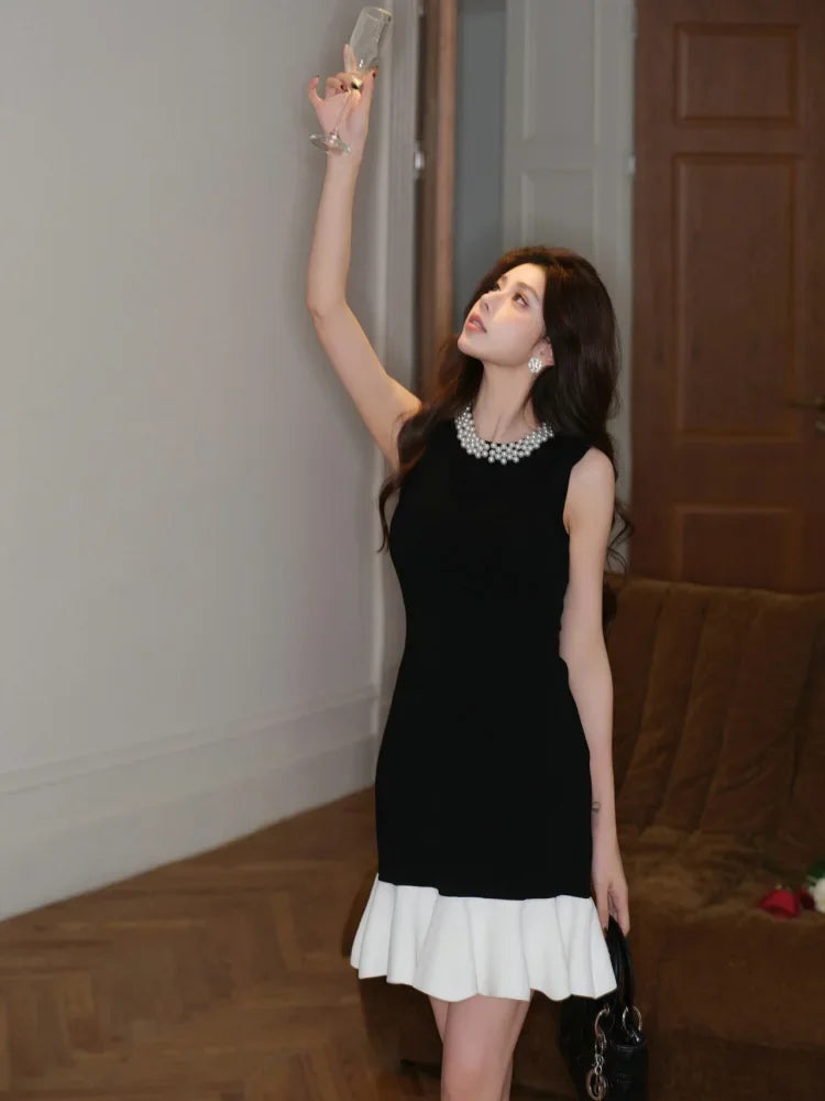 Elegant Pearl Detail Knitted Ice Silk Sleeveless A- Line Dress French Style Summer Dress for Women with Lace Hem Empire Waist
