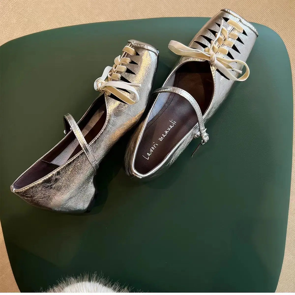 French-style Square-toe Hollow Lace-up Height-increasing Mary Jane Shoes for Women with Single-strap Fashion Shallow-cut Flats