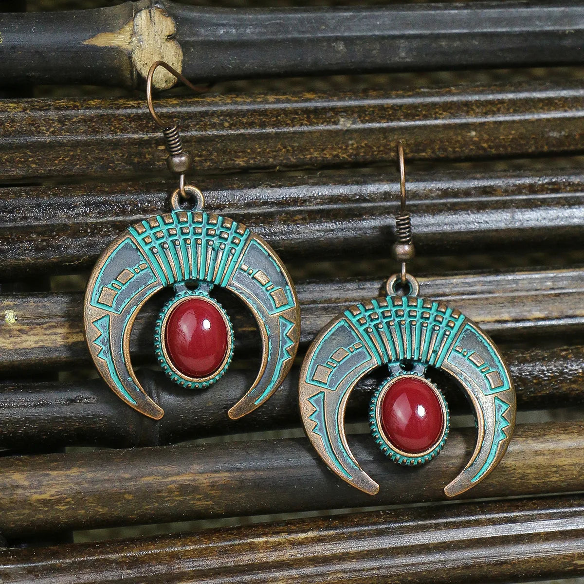 Indian Jewelry Ethnic Moon Dangle Earrings Red/Blue Turquoises Antique Metal Pendant Earrings Female Retro jhumka