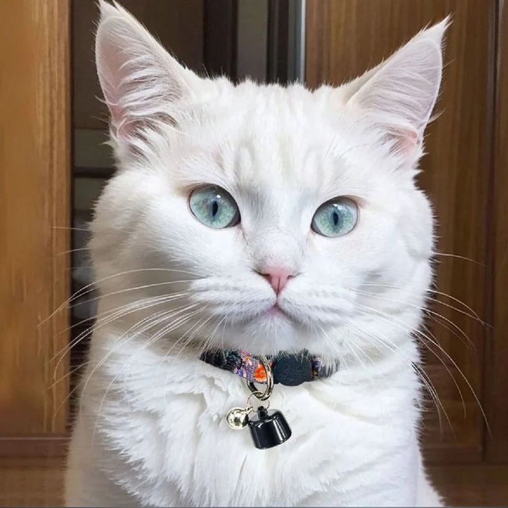 Lightweight Cat Collar with Reflective Pattern Waterproof GPS Tracker GPS Tracker Device for iOS & Android