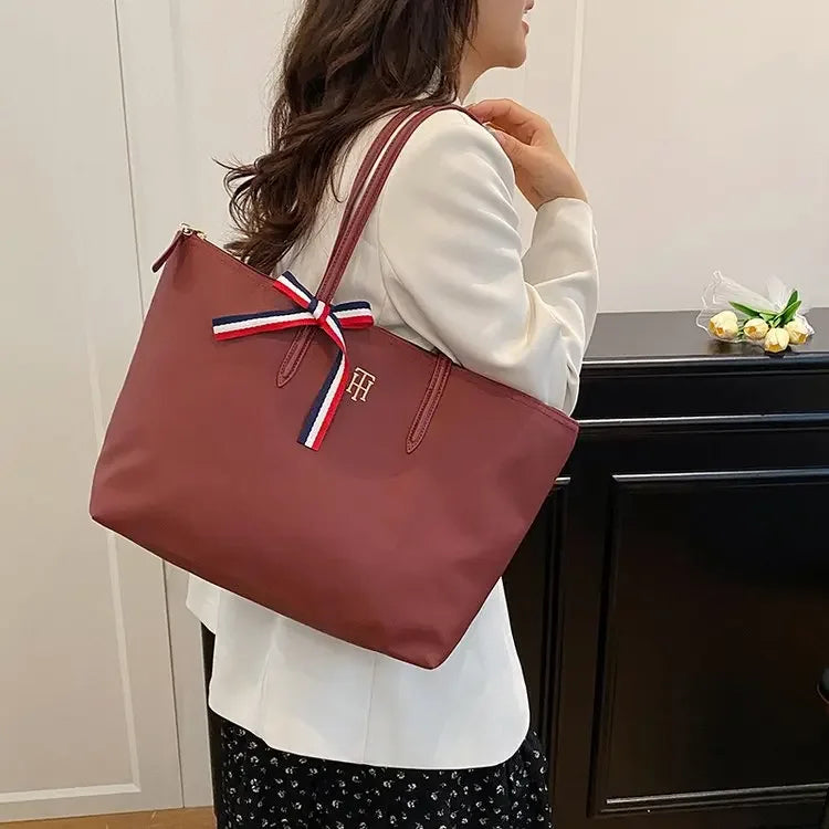 Vintage Elegant Diaper Bag: Luxury Crossbody Handbag For Women With Designer Letter Logo And Large Capacity Tote Function