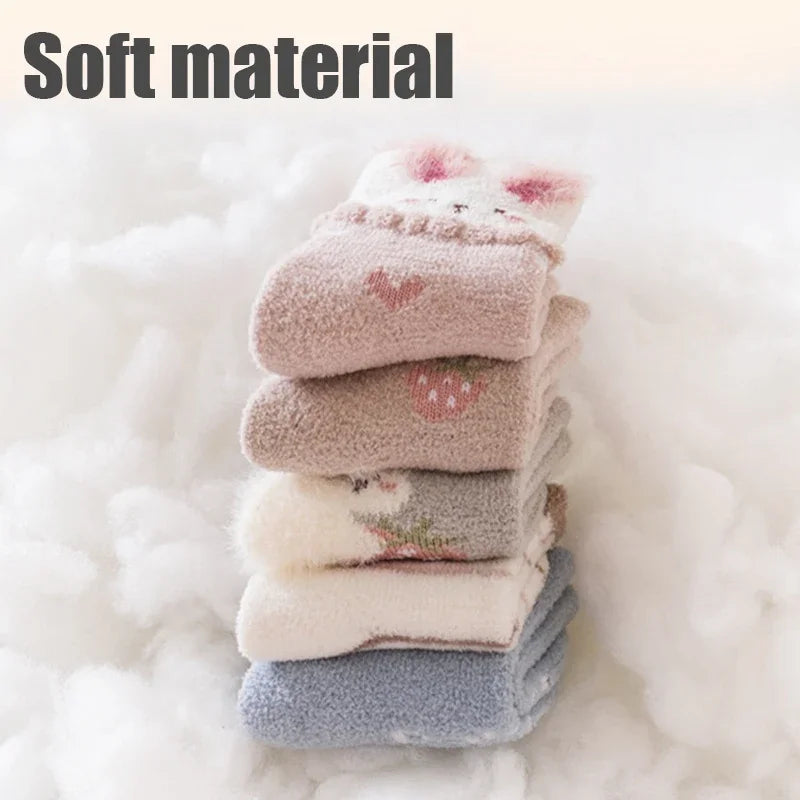 3/5 Pairs Cute Cartoon Newborn Girls Socks Winter Warm Mid Calf Toddler Socks Soft Thickened Socks for Infant Toddler Girls