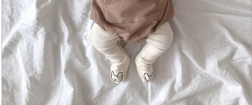 Baby Pants Spring and Autumn 0-2 Year Old Cute Little Bear Girl Pantyhose Solid Color Pure Cotton Elastic Waist Boy Baby Pants