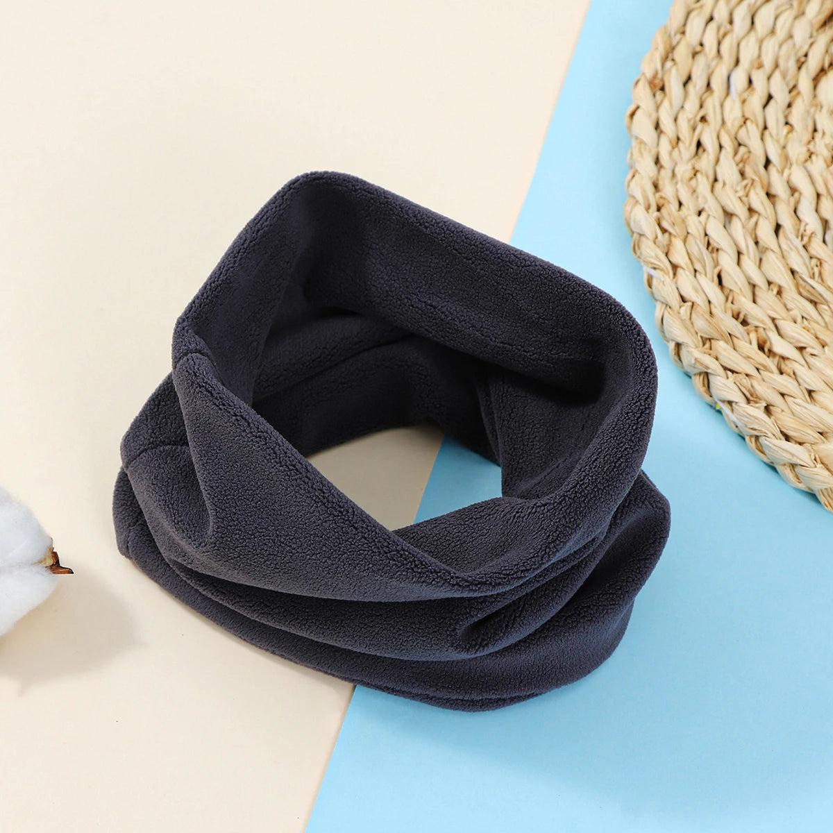 Autumn and Winter Children's Scarf Baby Bib Baby Warm Bib Solid Color Knit Bib for Boys and Girls Baby Shawls