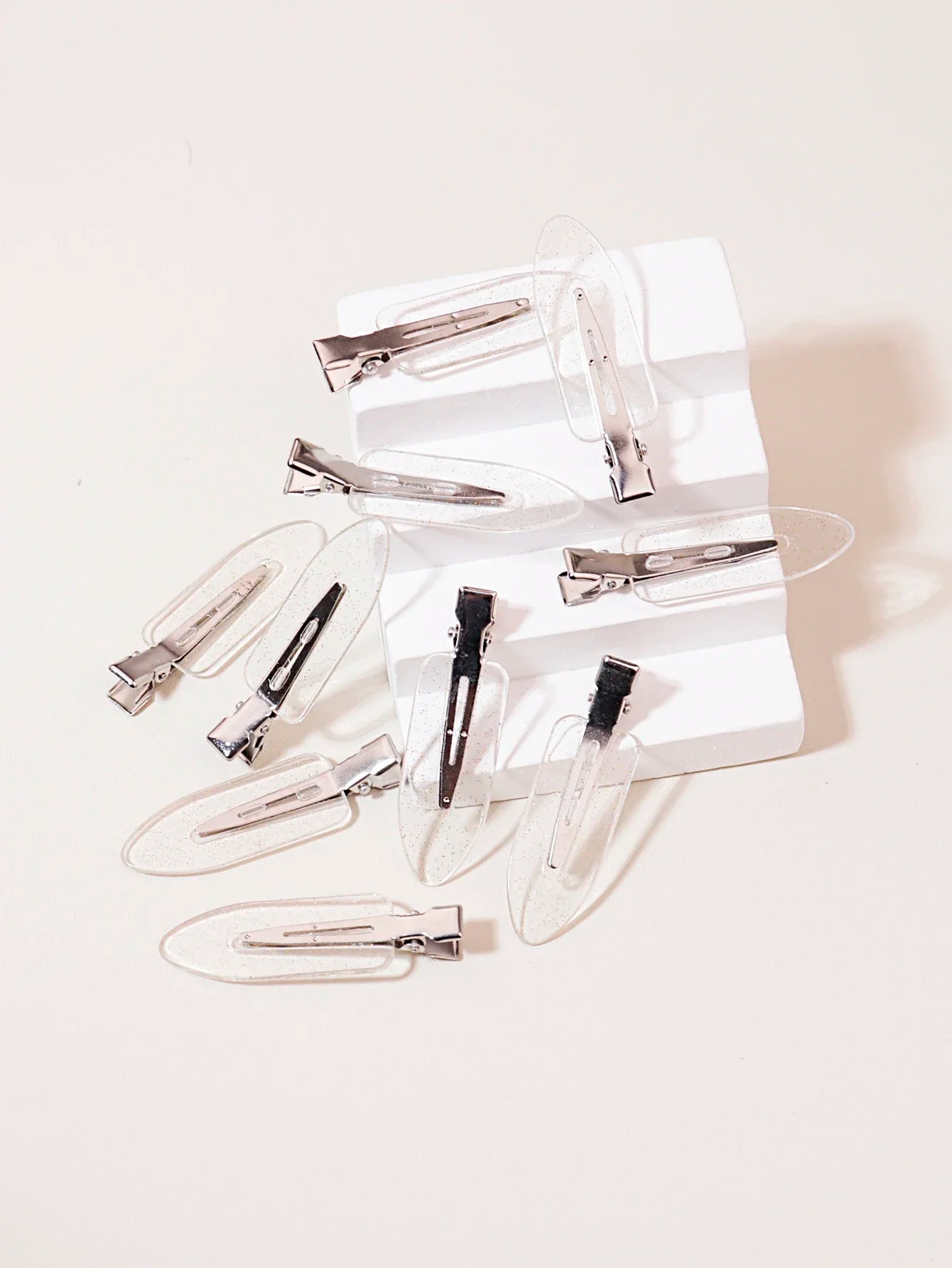 10pcs Seamless Fashion Girl Transparent Hair Clips, Makeup and Facial Accessory Clips, Fashion Girl Styling Hair Clips