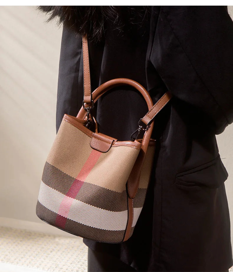 Diaper Bag Minimalist High-End Business Commuter Leather Crossbody Handbag Women Original Textured Clutch Mini