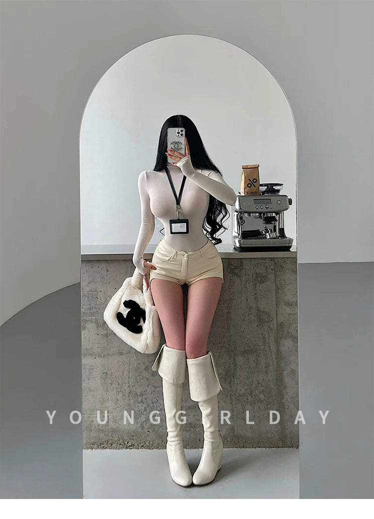 Sexy High Waist PU Leather Shorts Women's Tight Fit Hot Pants Long Legs Enhancing Hip Shape Arc Design Daily Wear Shorts