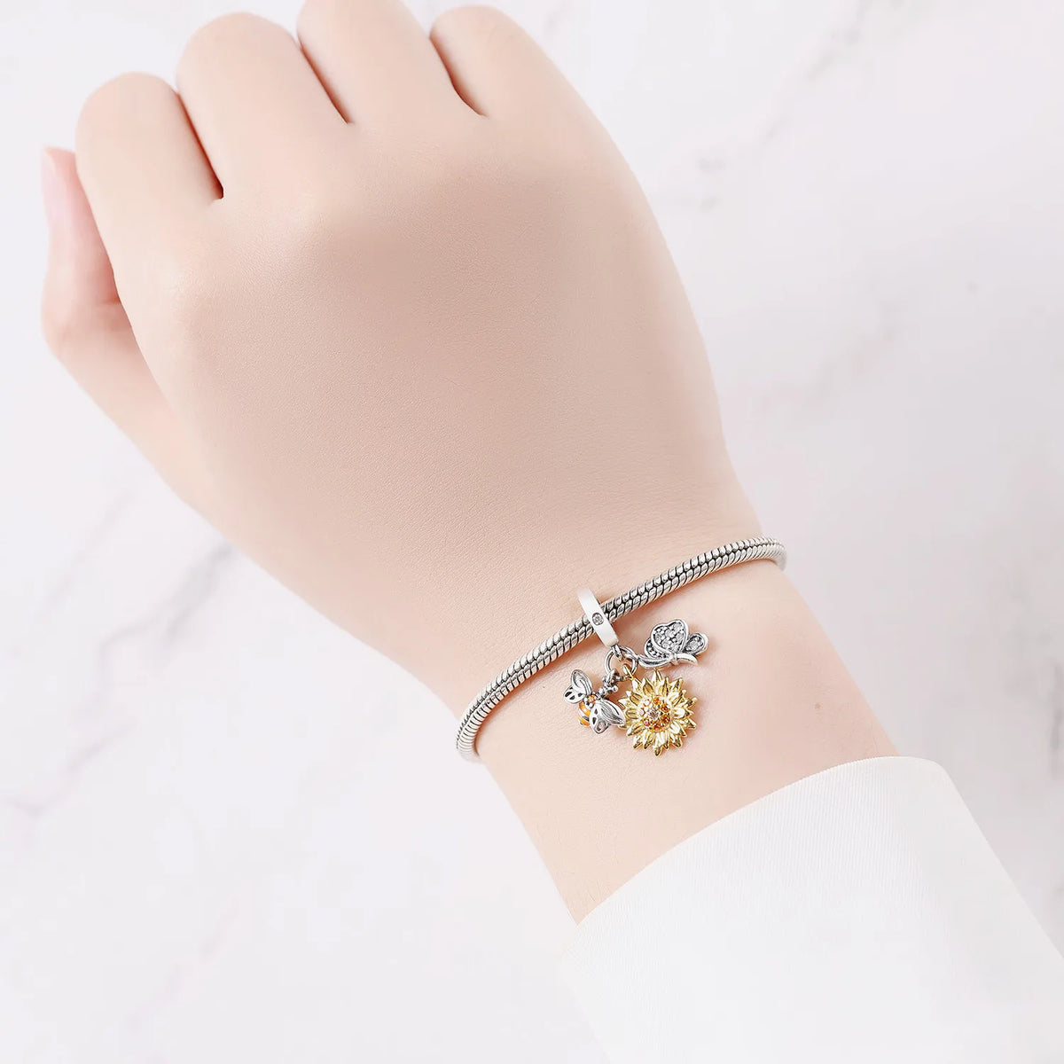 925 Sterling Silver Plated Bee Sunflower Butterfly Charm Pendant Fine Jewelry Women DIY Bracelet Necklace Birthday Party Gift