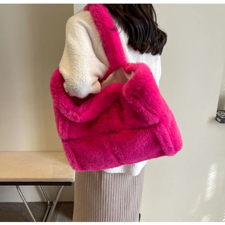 Luxury Faux Fur Women's Shoulder Bags Large Capacity Soft Plush Casual Tote Bags Winter Fashion Female Travel Purse Handbags