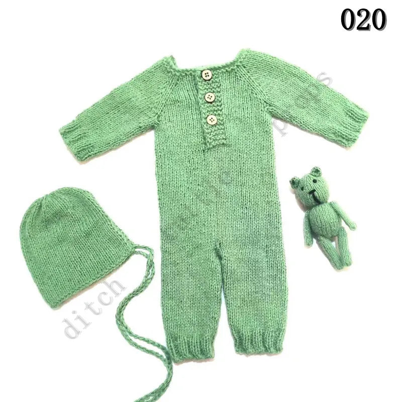 Newborn Photography props Pants Climbing Clothes BearTotal of Three Sets Handmade Knitted Mink