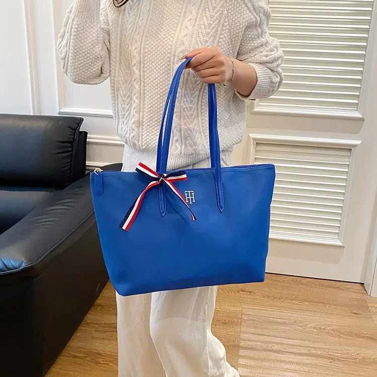 Vintage Elegant Diaper Bag: Luxury Crossbody Handbag For Women With Designer Letter Logo And Large Capacity Tote Function
