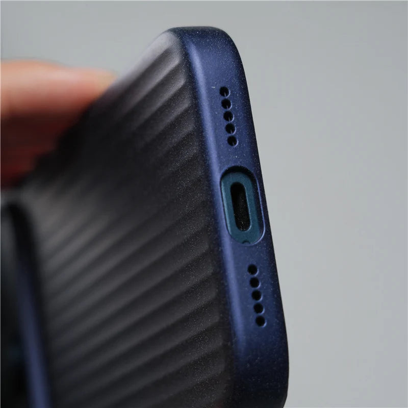 For Magsafe Matte Corrugated Magnetic Case for iphone 16 17Pro 15 17Pro Max Wireless Charging Ultrathin Hard PC Cover Funda