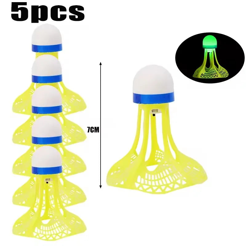 LED Luminous Badminton Shuttlecock Glow in The Dark Nylon Birdies Windproof Outdoor Night Training Sports Fitness Green Red