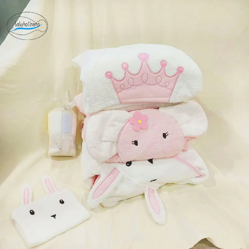 100% Cotton Terry Baby Bathrobe Towel  Cartoon Hooded Skin-Friendly Soft  Absorbent Machine Washable All Season for Toddler 0-3Y