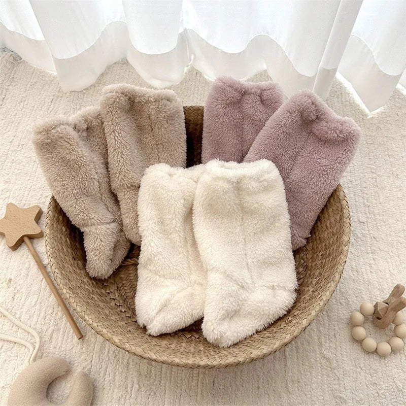 Winter New Baby Fleece Padded Socks Warm Thicken Toddler Girls Floor Socks Cartoon Embroidery Infant Sock Sleeves