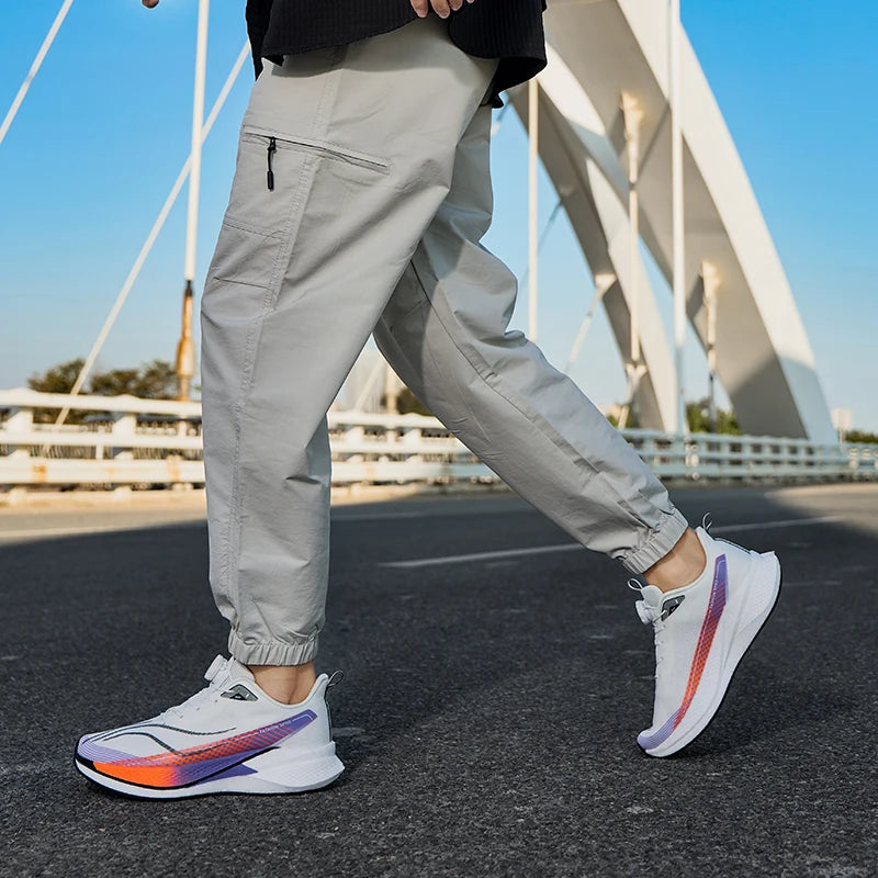 Carbon Plate Running Shoes Ultra Lightweight Soft Breathable Mesh Daily Training Sneakers Shock Absorbing for Men Women Jogging