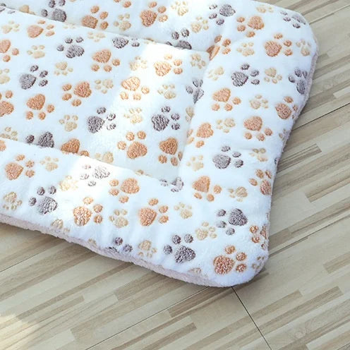 Durable Pet Blanket Plush Dog Sleeping Bed Mats Washable Cat Portable Sofa home travel suitable Warm Soft Flannel relax Towel