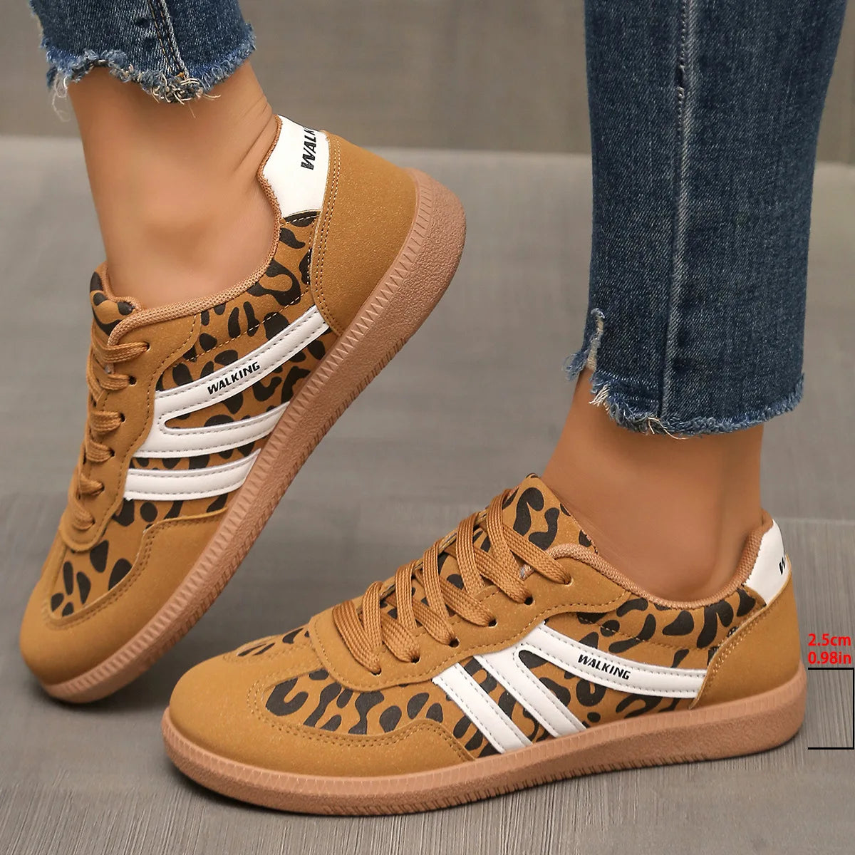 Women Sneakers 2025 Spring New Luxury Flat Loafers Comfortable Slip on Soft Female Sneakers Lightweight Outdoor Shoes for Women