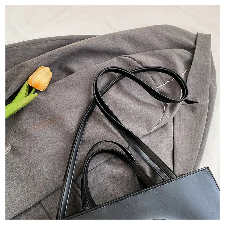 2026 Fashion Elegant Classic Paris Diaper Bag Unique Leisure Business Crossbody Purse for Women Daily Commute Work