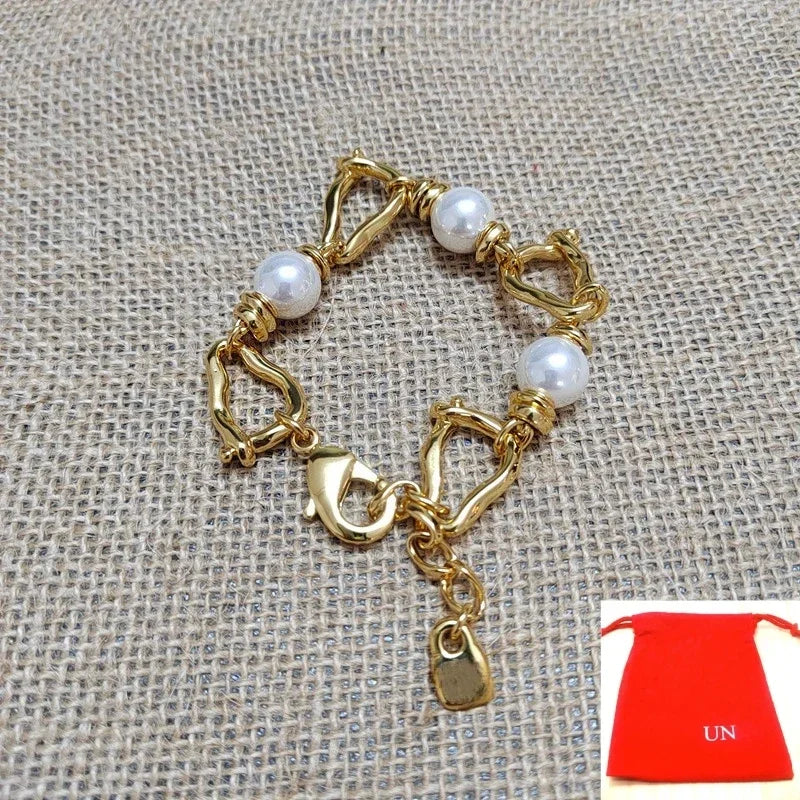 European Style Fashion, Elegant and Exquisite Irregular Pearl Bracelets, Women's Accessories, Gifts, Jewelry Gift Bags
