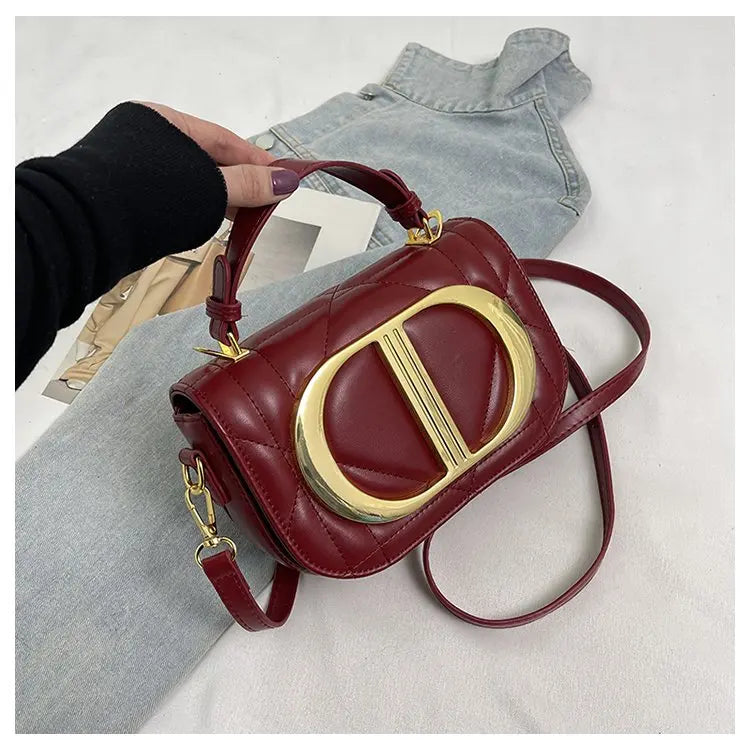 Luxury Chic Designer Diaper Bag For Women Large Capacity Tote Elegant Leather Crossbody Handbag For Fashionable And Practical