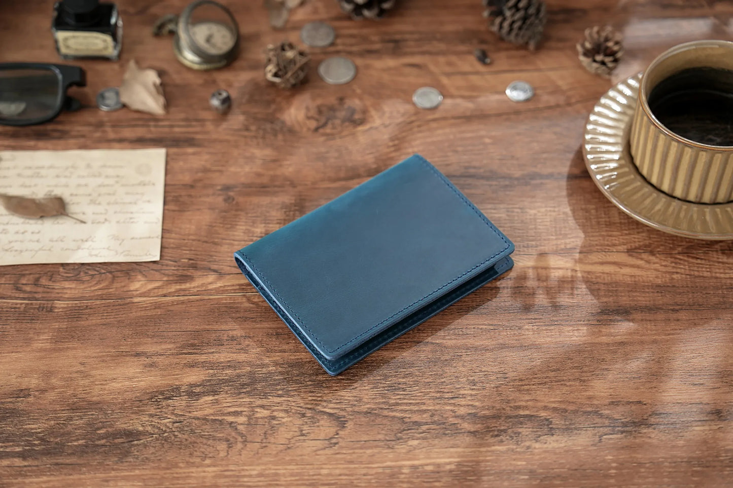 Leather Passport Holder for Travel Essentials, Slim Passport Cover Case Travel Wallet Bifold Credit Card Bag for Women Men