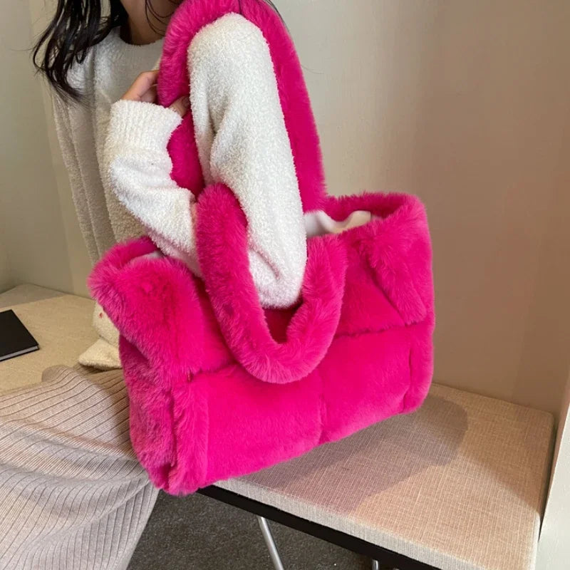Luxury Faux Fur Women's Shoulder Bags Large Capacity Soft Plush Casual Tote Bags Winter Fashion Female Travel Purse Handbags