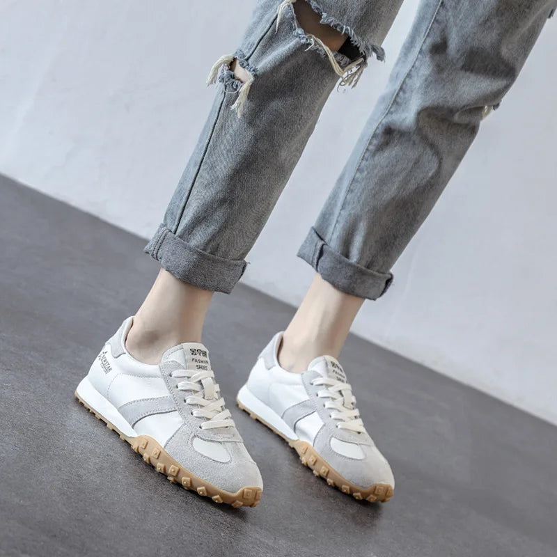 women comfortable casual shoes Soft leather white shoes summer 204 new Lace Up flat casual sports shoes women Running shoes