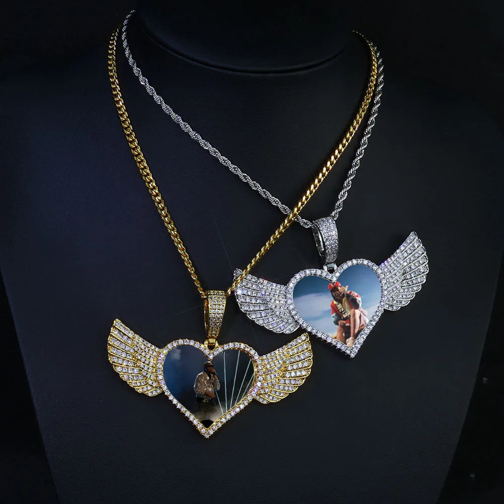 HHIOK Custom 18K Gold Plated Cubic Zircon Photo Pendant Medallions Wing Circle Pendant Necklace Personalized Wholesale