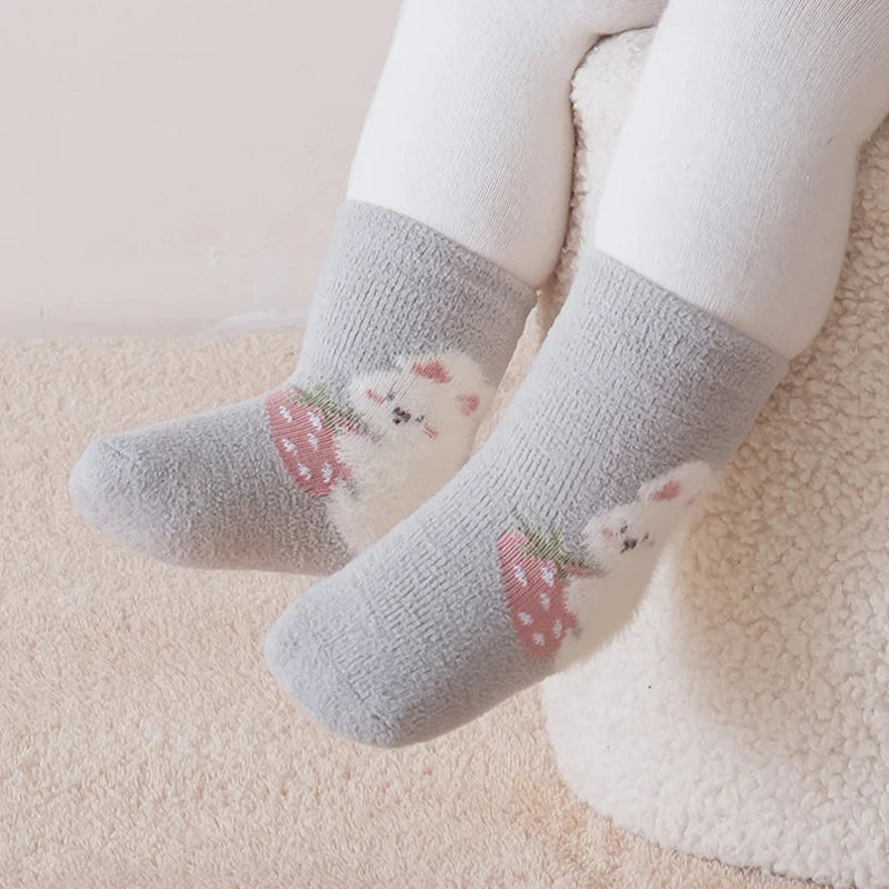 3/5 Pairs Cute Cartoon Newborn Girls Socks Winter Warm Mid Calf Toddler Socks Soft Thickened Socks for Infant Toddler Girls