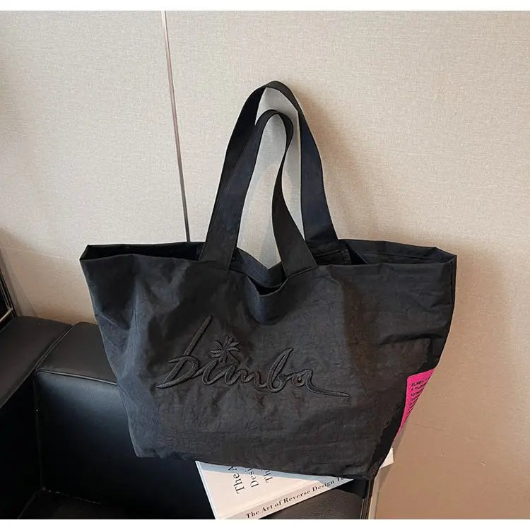 Luxury Designer Handbag Diaper Bag Women Large Capacity Tote Elegant Leather Crossbody Handbag For Stylish And Practical Use