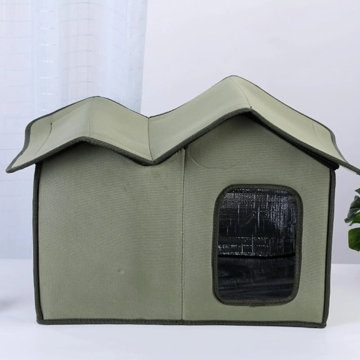 Outdoor Winter Cat House Weatherproof Temporary Shelter for Feral Cats and Dogs Camping Backyard Patio Balcony Pets Supplies
