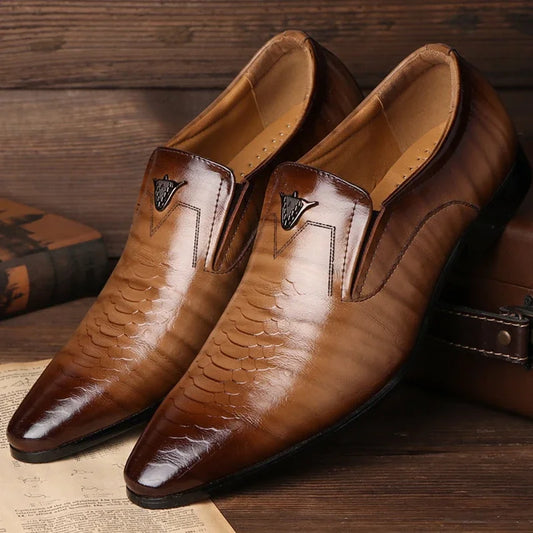 Retro Men's Dress Shoes Summer Casual Office Business Shoes Pointed Toe Leather Shoe Flat Slip-on Shoes for Men Luxury Loafers