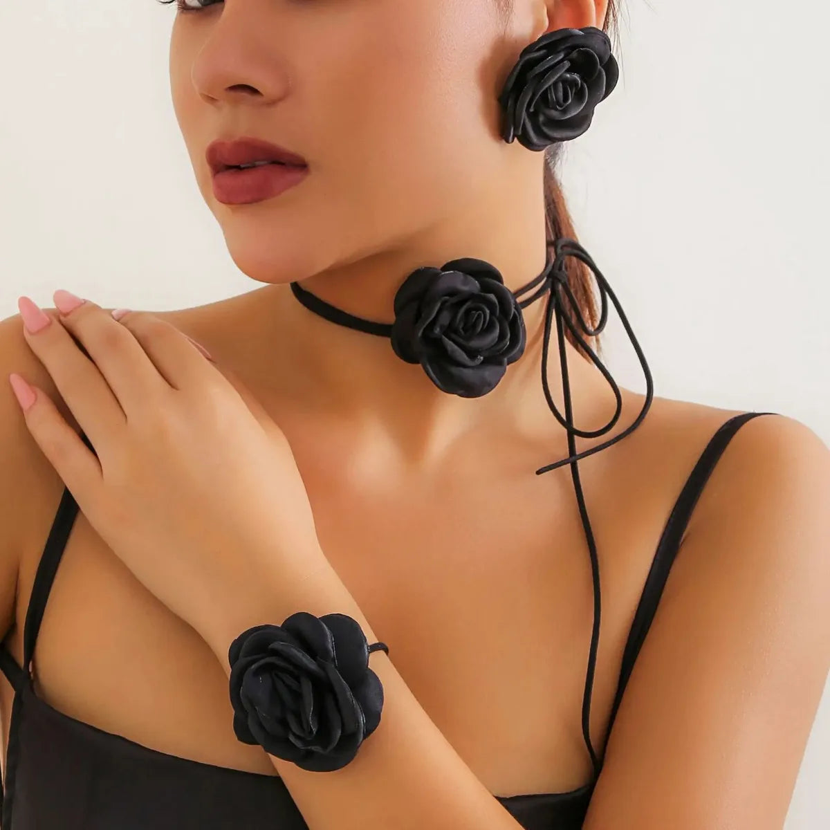 Women Adjustable Rope Choker Clavicle Chain Goth Y2K Romantic Rose Flower Necklace Bracelet Earrings Set