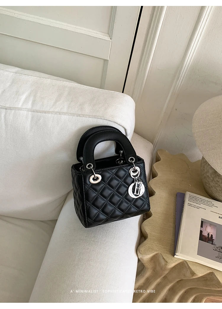 Luxury Original Retro Diaper Bag For Women Designer Leather Crossbody Bag Large Capacity Elegant Stylish Commuter Shoulder Bag