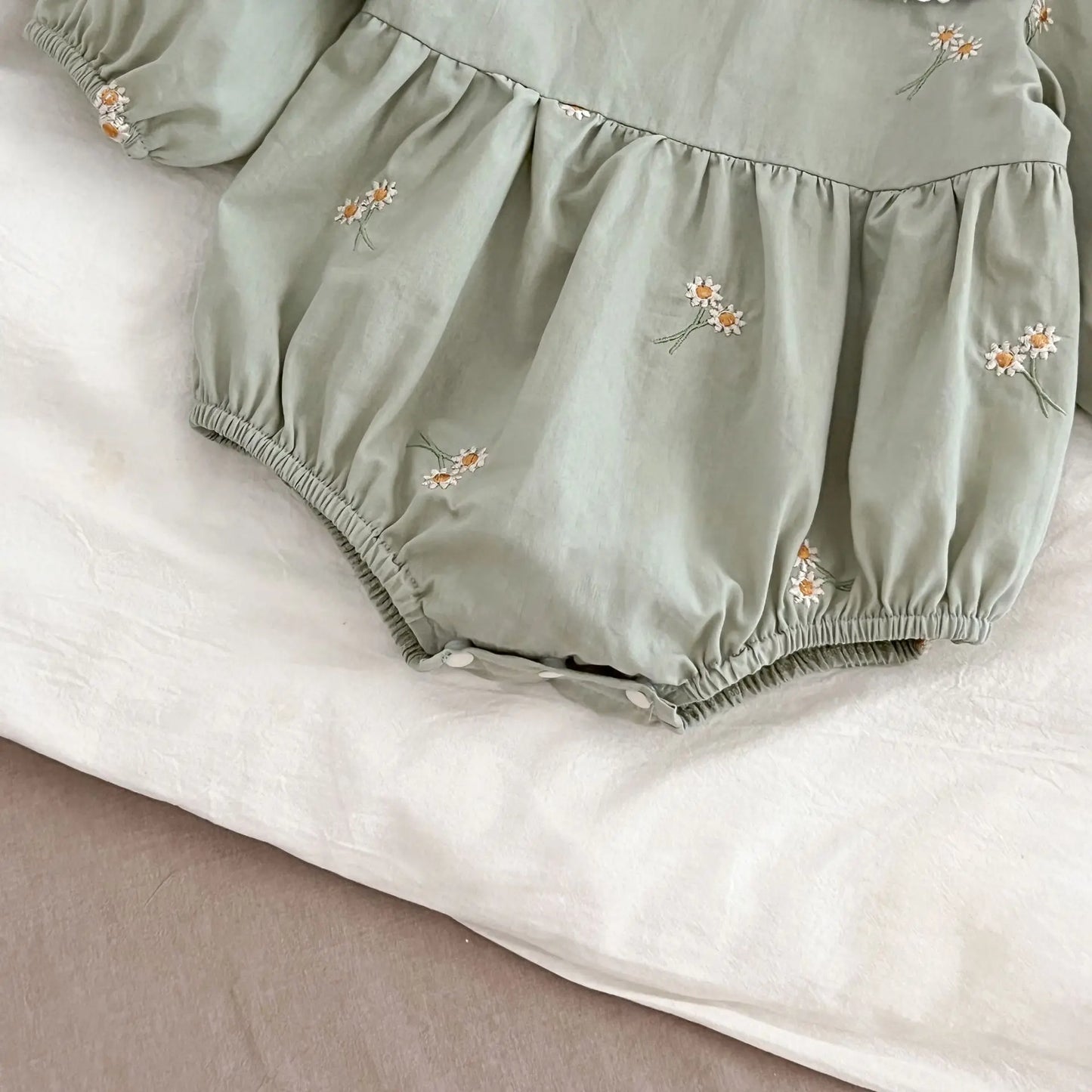 0-24M New Newborn Baby Girl Lapel Korean Style Bodysuit Autumn Long Sleeved Cotton Embroidery Climbing Suit Baby Girl Clothing