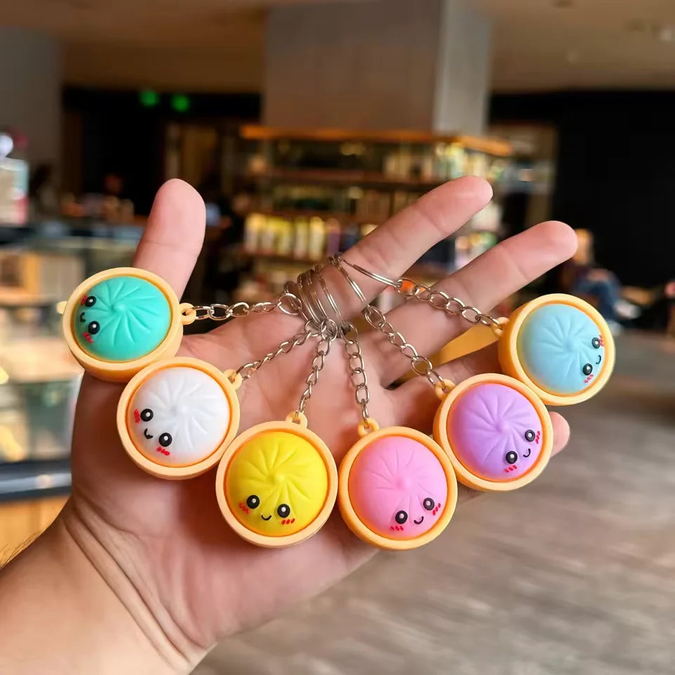 2026 Simulation Dumpling Keyboard Clicker Stress Relief Toy LED Glowing Cute Dumpling Keychain for GiftBags Pendant Party Favors