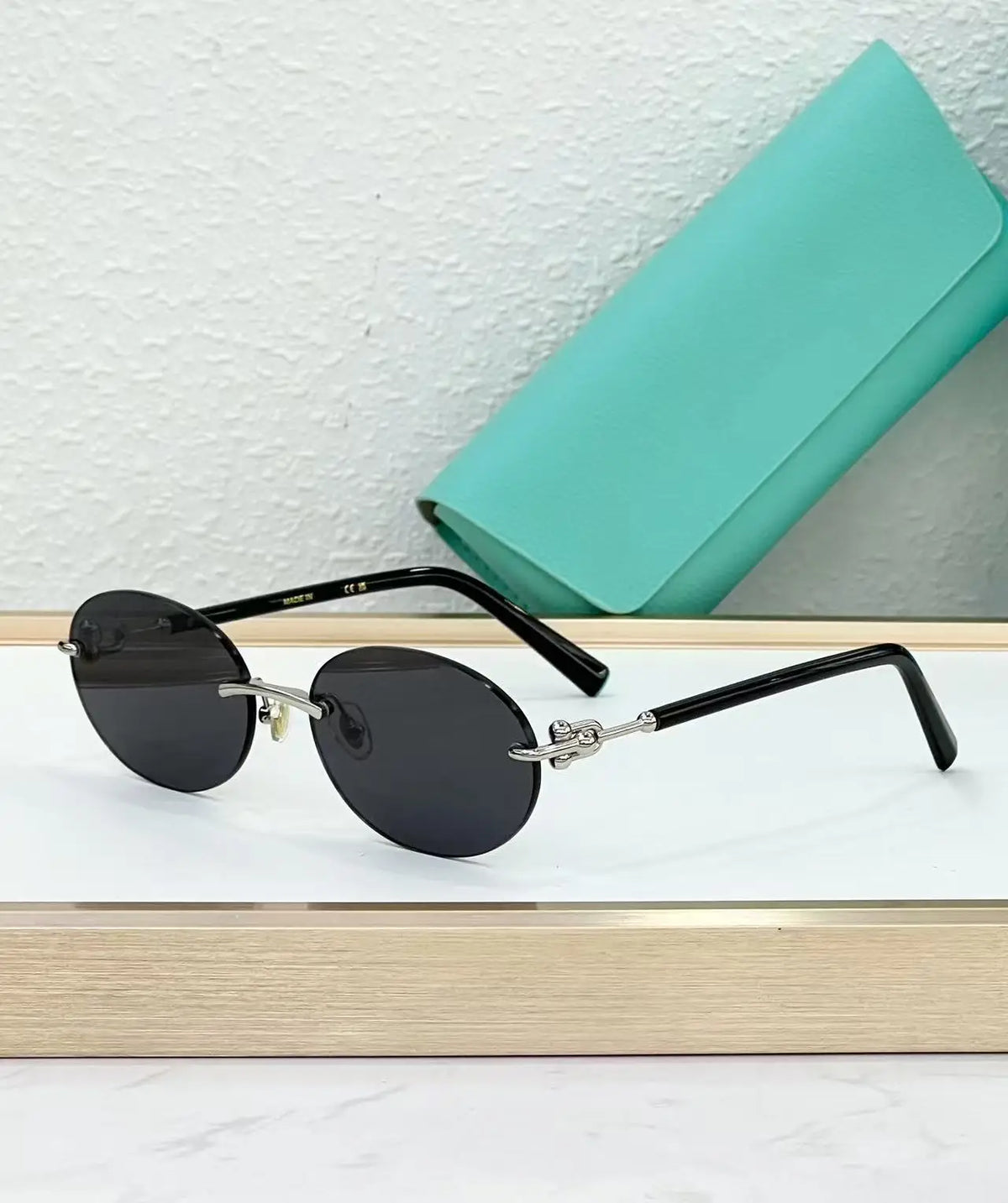 Rimless Small Round Cat Eye Sunglasses for Women Fashion Circle Frame Alloy Sun Glasses Ladies Elegant Casual Travel Glasses