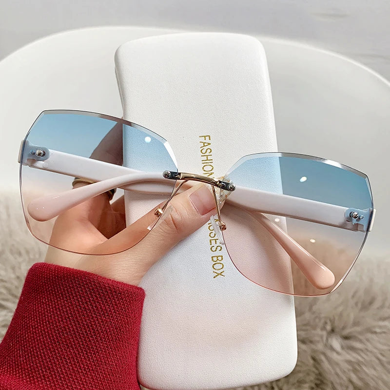 Fashion Rimless Sunglasses Women Trendy Gradient Lens Frameless Square Sun Glasses Female Retro Punk Shades UV400 Eyewear