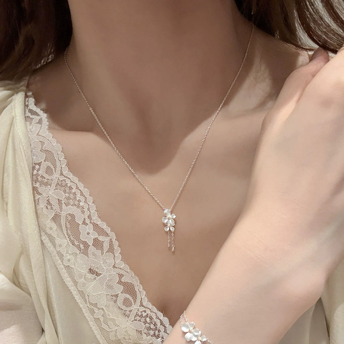 VENTFILLE  925 Sterling Silver Black Agate Necklace for Women Girl Snake Bone Chain Water Drop Jewelry Gift Dropshipping