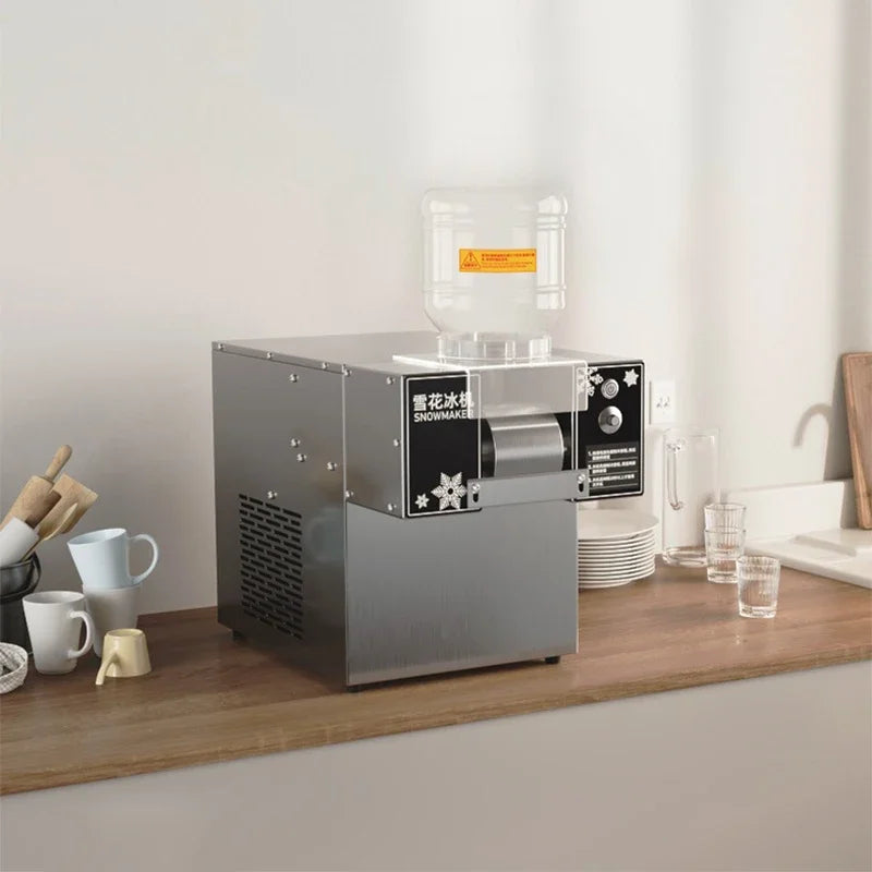 60KG/24H Snowflake Ice Machine Europe Snowflake Ice Machine Korea Bingsu Machine Snowflake Ice Shaving Machine 220/110V