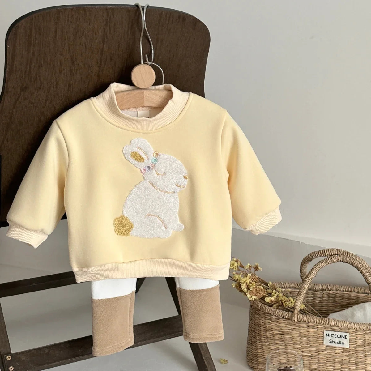 Casual Sweatshirts Girls Toddler New Winter Clothing Crewneck Rabbit Embroidery Pullovers Color Blocked Pants 2pcs Outfit
