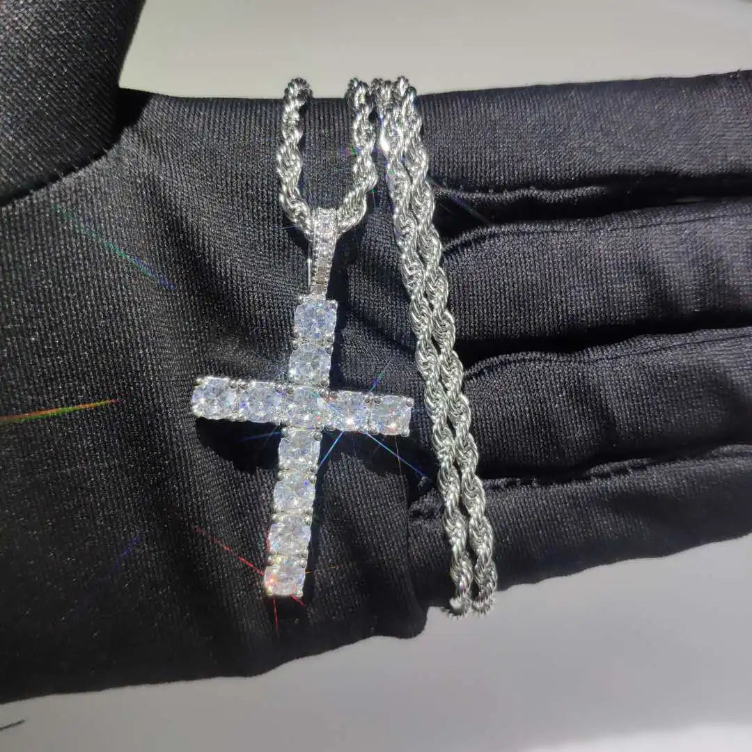 Hip Hop Exquisite Jewelry Iced Out Cross Pendant Quality Sparkling Men and Women Styles Dispatch on Behalf Wholesale